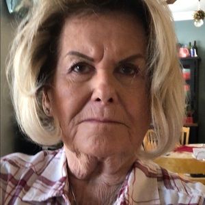 Meet your Posher, Charmaine